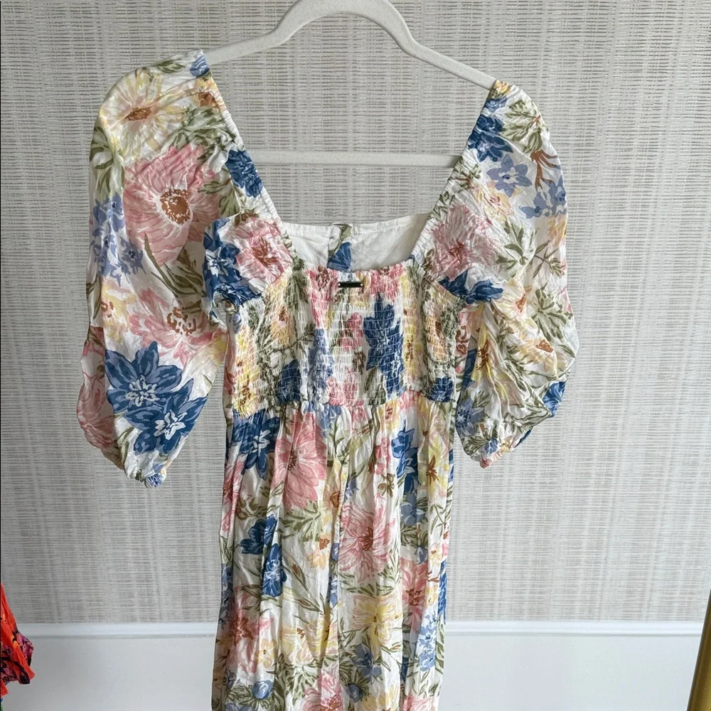 Billabong Floral Puff Sleeve Maxi Dress - Picture 3 of 3